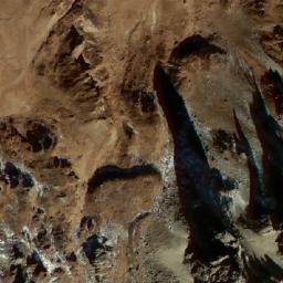Satellite imagery of Bhāse Ḍā̃ḍā, NP