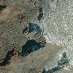 Satellite imagery of Kālpokhar Ḍā̃ḍā, NP
