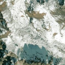 Satellite imagery of Phokṭe Ḍā̃ḍā, NP