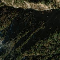 Satellite imagery of Lowā Ḍā̃ḍā, NP