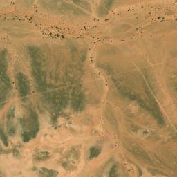 Satellite imagery of Güeirat Temmich, EH
