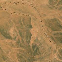 Satellite imagery of Güeirat Temmich, EH