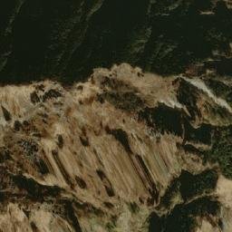 Satellite imagery of Siliche Ḍā̃ḍā, NP