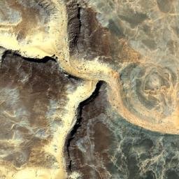 Satellite imagery of ‘Irq el-Dabâdis, EG