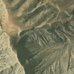 Satellite imagery of Puden Zard Na Latt, PK