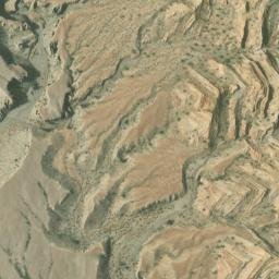 Satellite imagery of Puden Zard Na Latt, PK