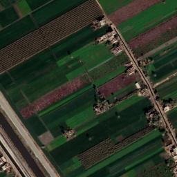 Satellite imagery of Al Kawm al Aḩmar, EG