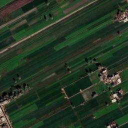 Satellite imagery of Al Kawm al Aḩmar, EG