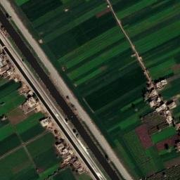 Satellite imagery of Al Kawm al Aḩmar, EG