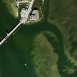 Satellite imagery of Point of Pines, US