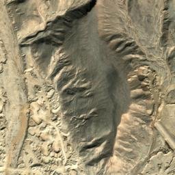 Satellite imagery of Naqb Jāw, EG