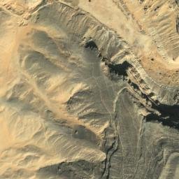 Satellite imagery of Naqb ar Rayāyinah, EG