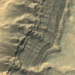 Satellite imagery of Naqb ar Rayāyinah, EG