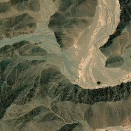 Satellite imagery of Jabal Umm Naḩḩās, EG