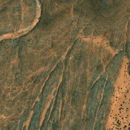 Satellite imagery of Garet Aoulef, DZ
