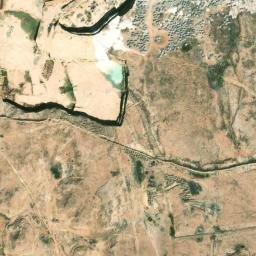 Satellite imagery of Khashm al Mahārīs, SA