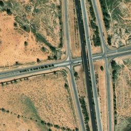 Satellite imagery of Khashm al Mahārīs, SA