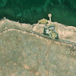 Satellite imagery of Ra’s Umm Ḩīsh, QA