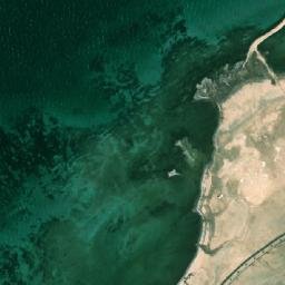 Satellite imagery of Ra’s Umm Ḩaysh, QA