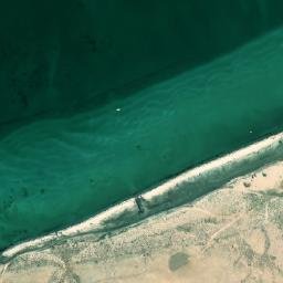 Satellite imagery of Ra’s al Usaywid, QA