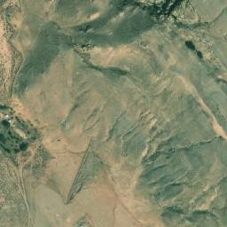 Satellite imagery of Khashm al Ḩiqāqah, SA