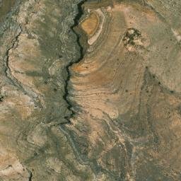 Satellite imagery of Jabal Qada'ah East Col, AE