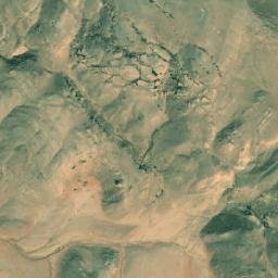Satellite imagery of Khashm al Ḩiqāqah, SA