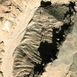 Satellite imagery of ‘Anjūr al Ḩuşayn, EG
