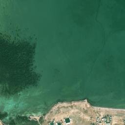 Satellite imagery of Ra’s al Qaşāşīr, QA
