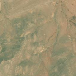 Satellite imagery of Khashm Khanāşir, SA