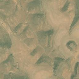 Satellite imagery of Khashm Khanāşir, SA