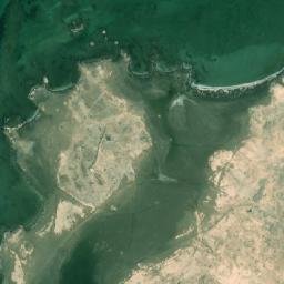 Satellite imagery of Ra’s Shamālī Madkhan, QA