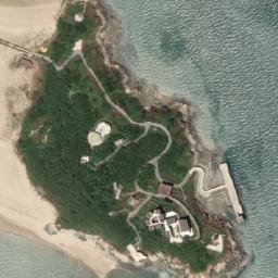 Satellite imagery of Pass Rocks, CN