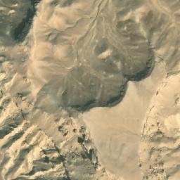 Satellite imagery of Khashm Abā az Zawā’id, SA