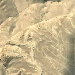 Satellite imagery of Khashm Abā az Zawā’id, SA