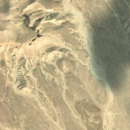Satellite imagery of Khashm Abā az Zawā’id, SA