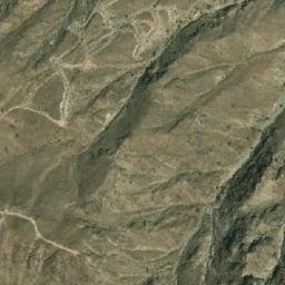 Satellite imagery of Jabal Ţawī Khālid, AE
