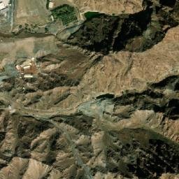 Satellite imagery of Jabal Salḩāl, AE