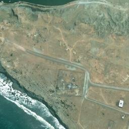 Satellite imagery of Damāgheh-ye Mach Kor, IR