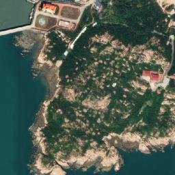 Satellite imagery of Rogues Point, CN