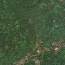 Satellite imagery of 三等三角點 695, TW