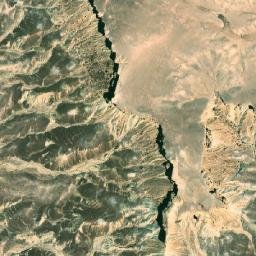 Satellite imagery of Khashm al Baladīyah, SA