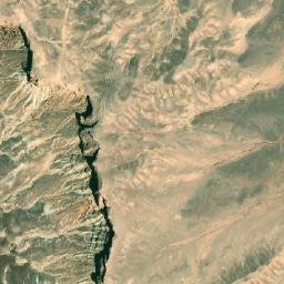 Satellite imagery of Khashm al Baladīyah, SA