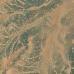 Satellite imagery of Quns, SA