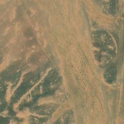 Satellite imagery of Quns, SA