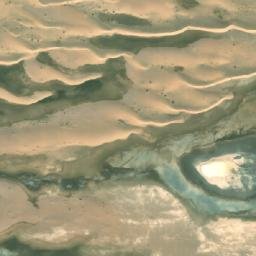 Satellite imagery of Al Ḩiqf, AE