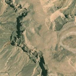 Satellite imagery of Khashm al Awsaţ, SA