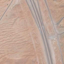 Satellite imagery of Qarn Bint Sa‘īd, AE