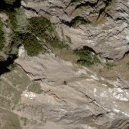 Satellite imagery of 三等三角點 6330, TW