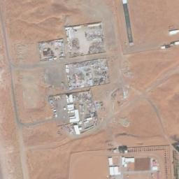 Satellite imagery of Qarn Bint Sa‘īd, AE